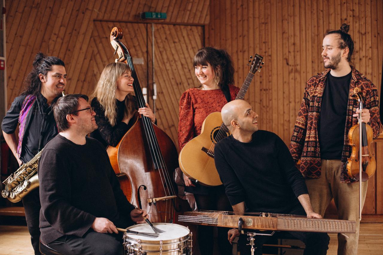 Esther Aleida & Friends bei einem Auftritt
