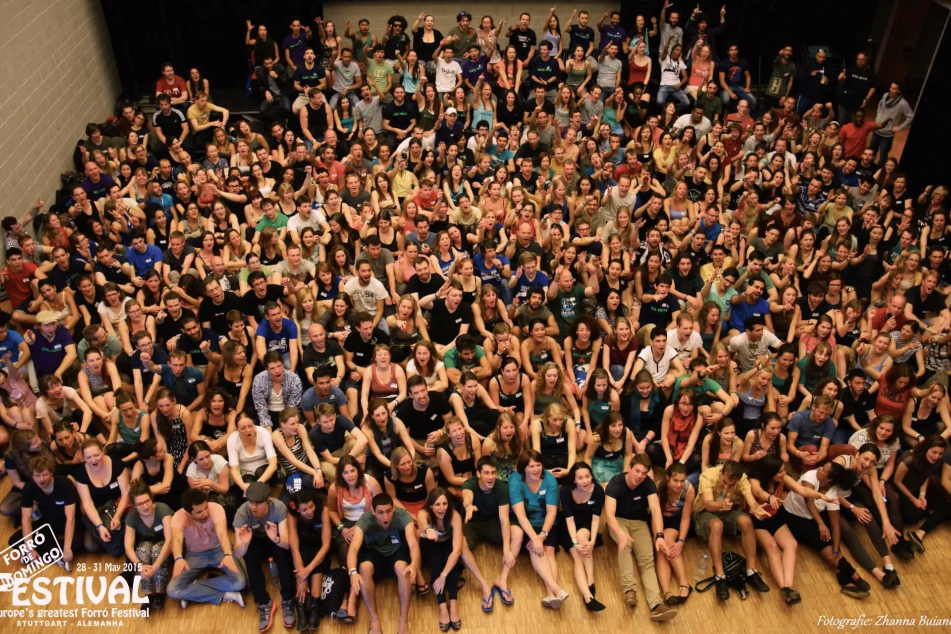 Gruppenfoto der Teilnehmenden des Forró de Domingo Festivals
